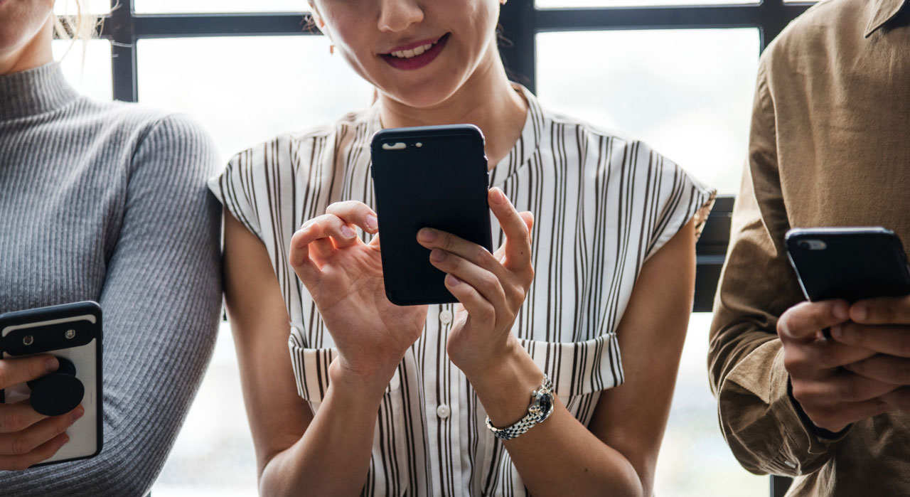 sober social media friends